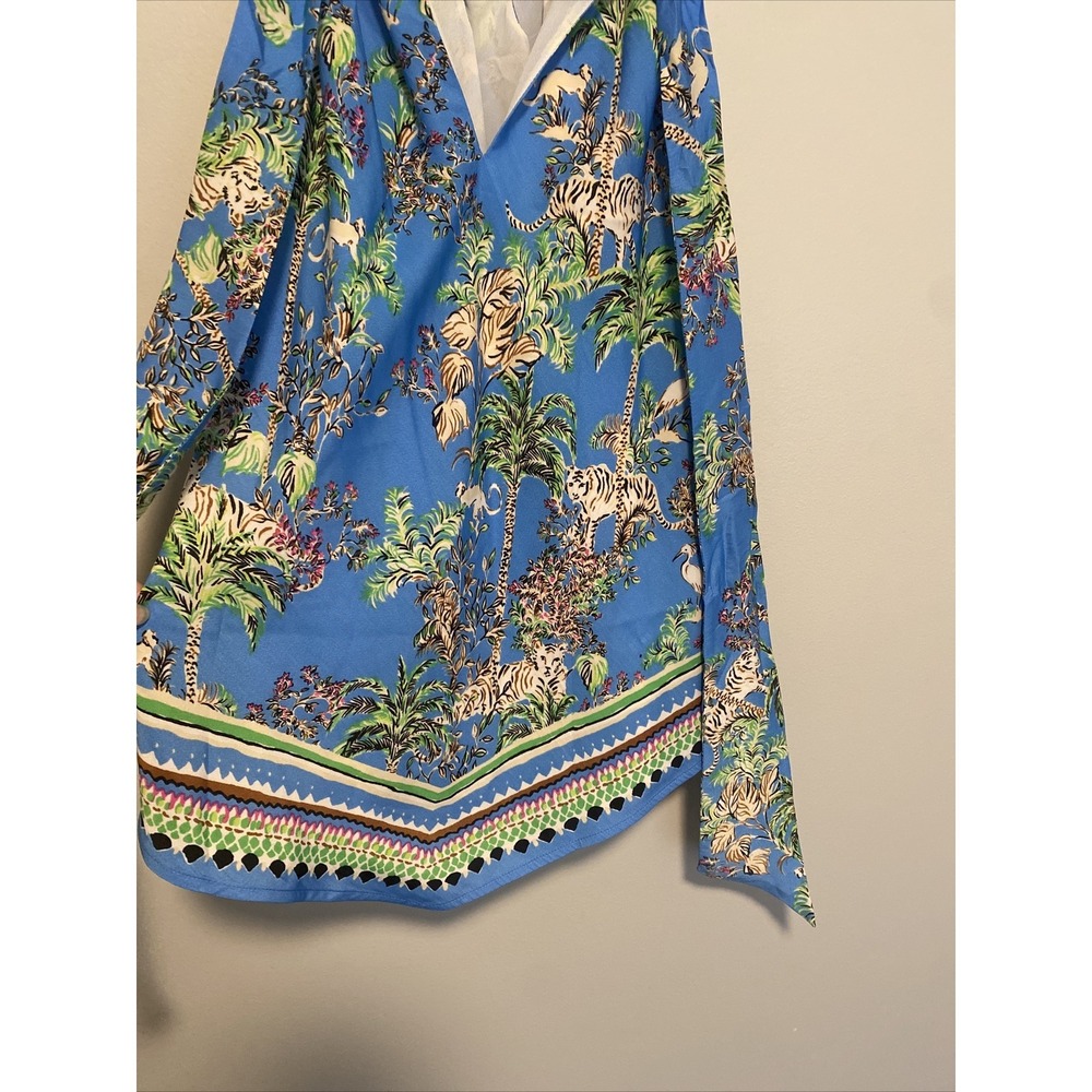 Lilly Pulitzer Julien Top Size Small Blue Thistle Tiger Queen - Picture 7 of 8